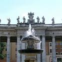 012 - Piazza S. Pietro - colonnato del Bernini